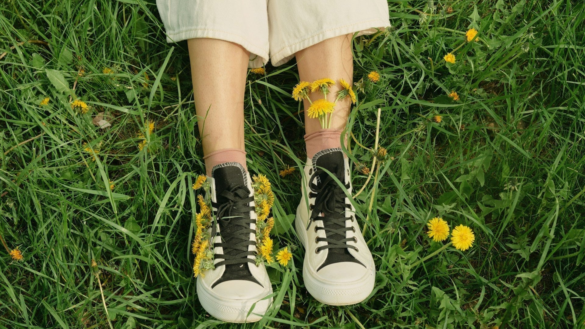 The Ultimate Guide to Pairing Shoes with Chinos